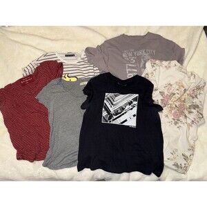Abercrombie & Fitch T-Shirt Bundle. Women's- Size Small/Medium.